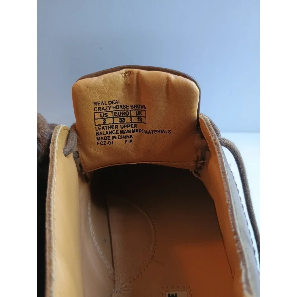 Kenneth Cole New York Real Deal Crazy Horse Brown Chukka‎ Boots Shoes Youth Sz 2